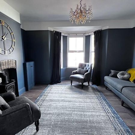 No 11, Fishguard, Ideal For Beach, Coastal Path And Town! Екстер'єр фото