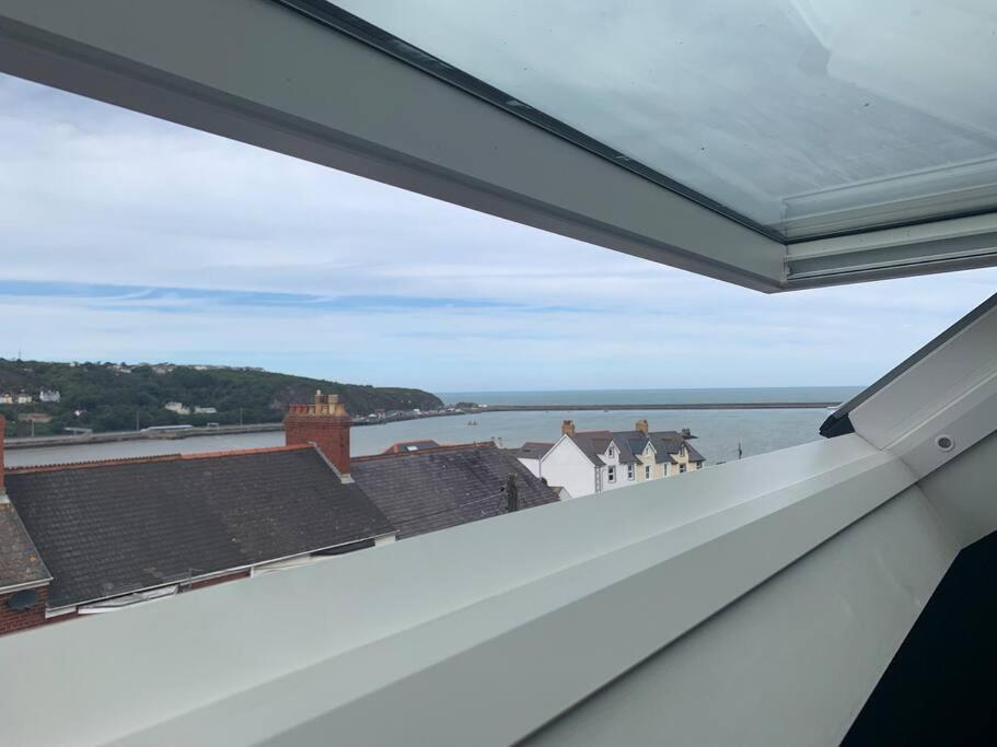 No 11, Fishguard, Ideal For Beach, Coastal Path And Town! Екстер'єр фото